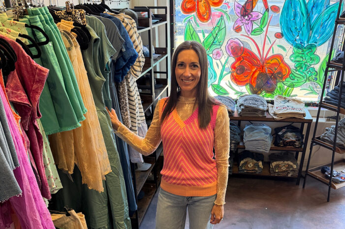Last-second sale saves Barn Boutique Last-second sale saves Barn Boutique
