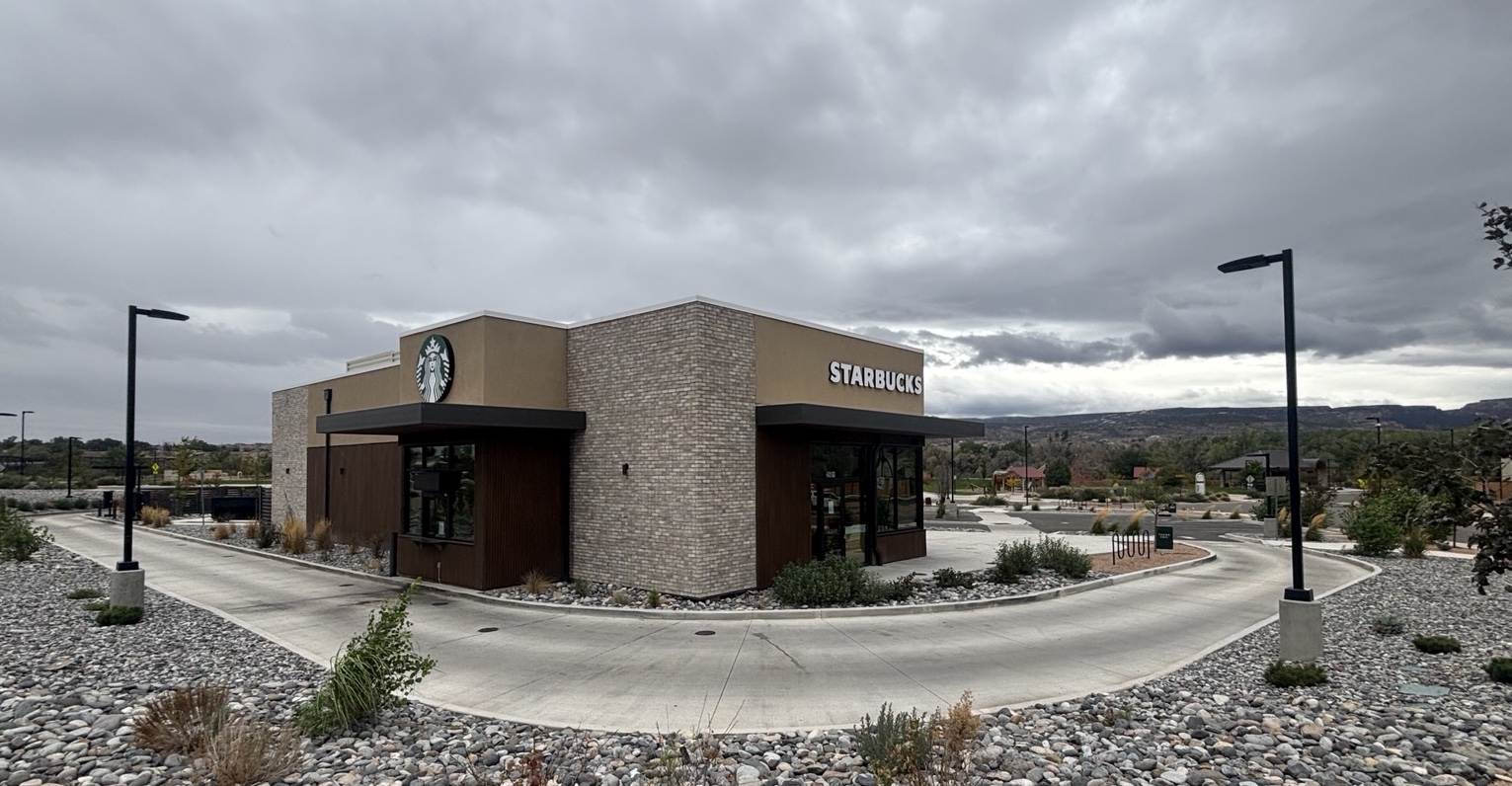 Dos Rios Partners Starbucks at Dos Rios closes - The Business Times