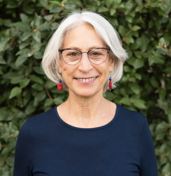 Doctor retires after 33 years at Western Colorado Pediatrics