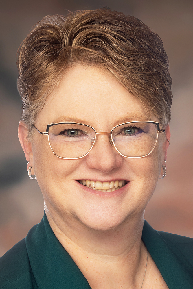 Shearer leaves private practice, joins Burke, Holguin & Smith