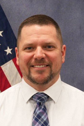 VA hires Tekansik as health-care-system director VA hires Tekansik as health-care-system director