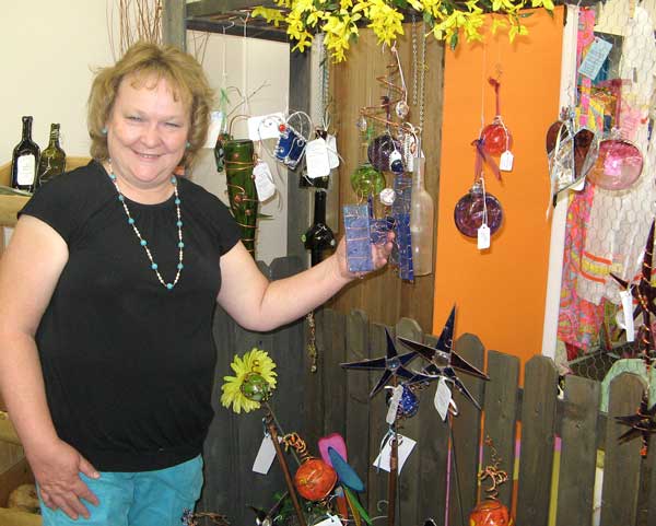 Unique boutique: Crafty vendors realize entrepreneurial dreams